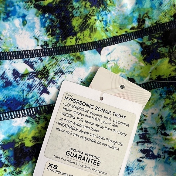 NEW! Athleta Compression Sonar Workout Tights size XS - Picture 9 of 11